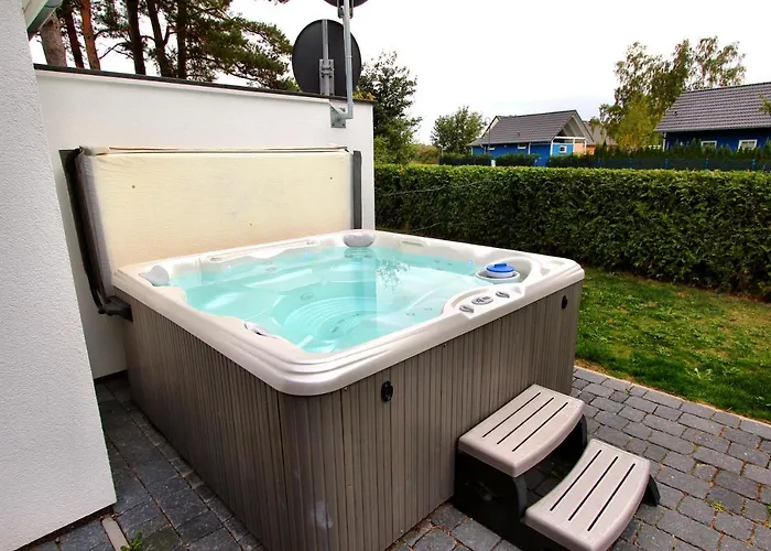 Luxusferienhaus Seevilla Monaco Am Fleesensee * Гёрен-Леббин