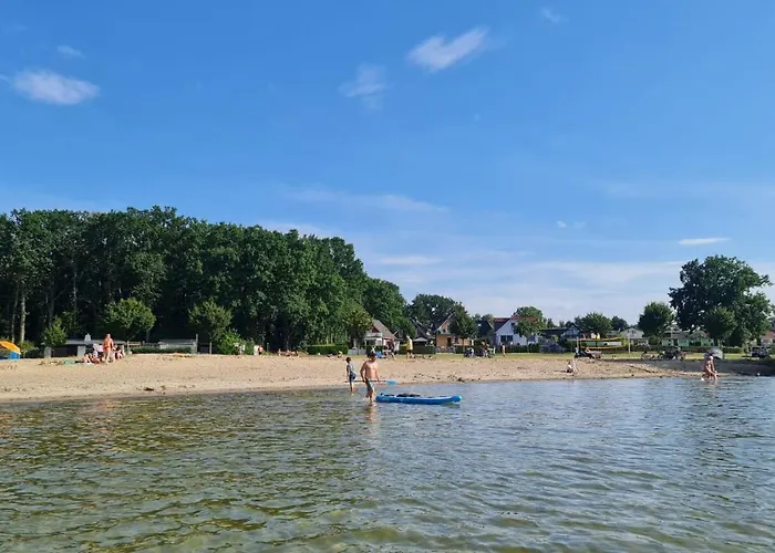 Luxusferienhaus Seevilla Monaco Am Fleesensee *